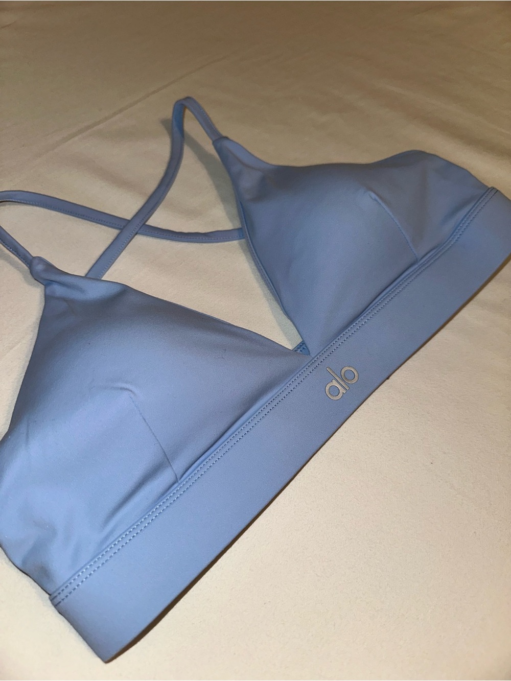 Alo Splendor Bra - Picture 2 of 3